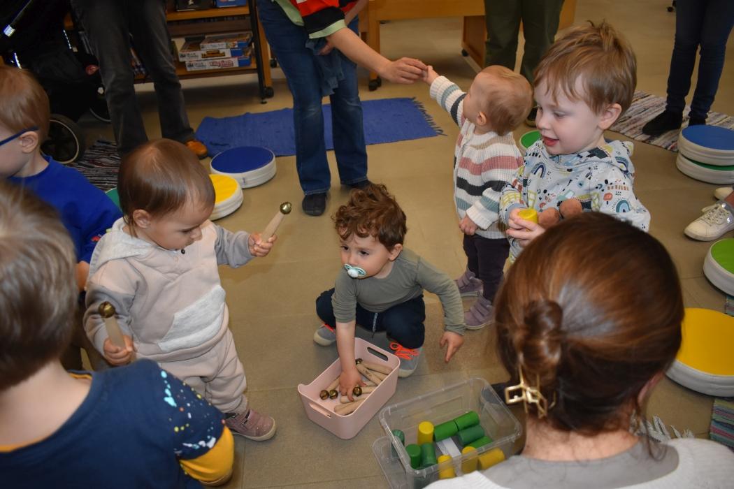Zwergerltreffen in der Bibliothek Premstätten