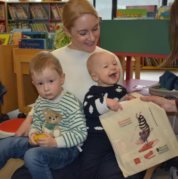 Zwergerltreffen in der Bibliothek Premstätten