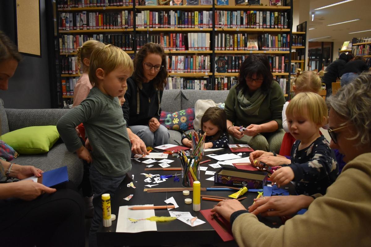 Geschichten im Advent in der Bibliothek Premstätten