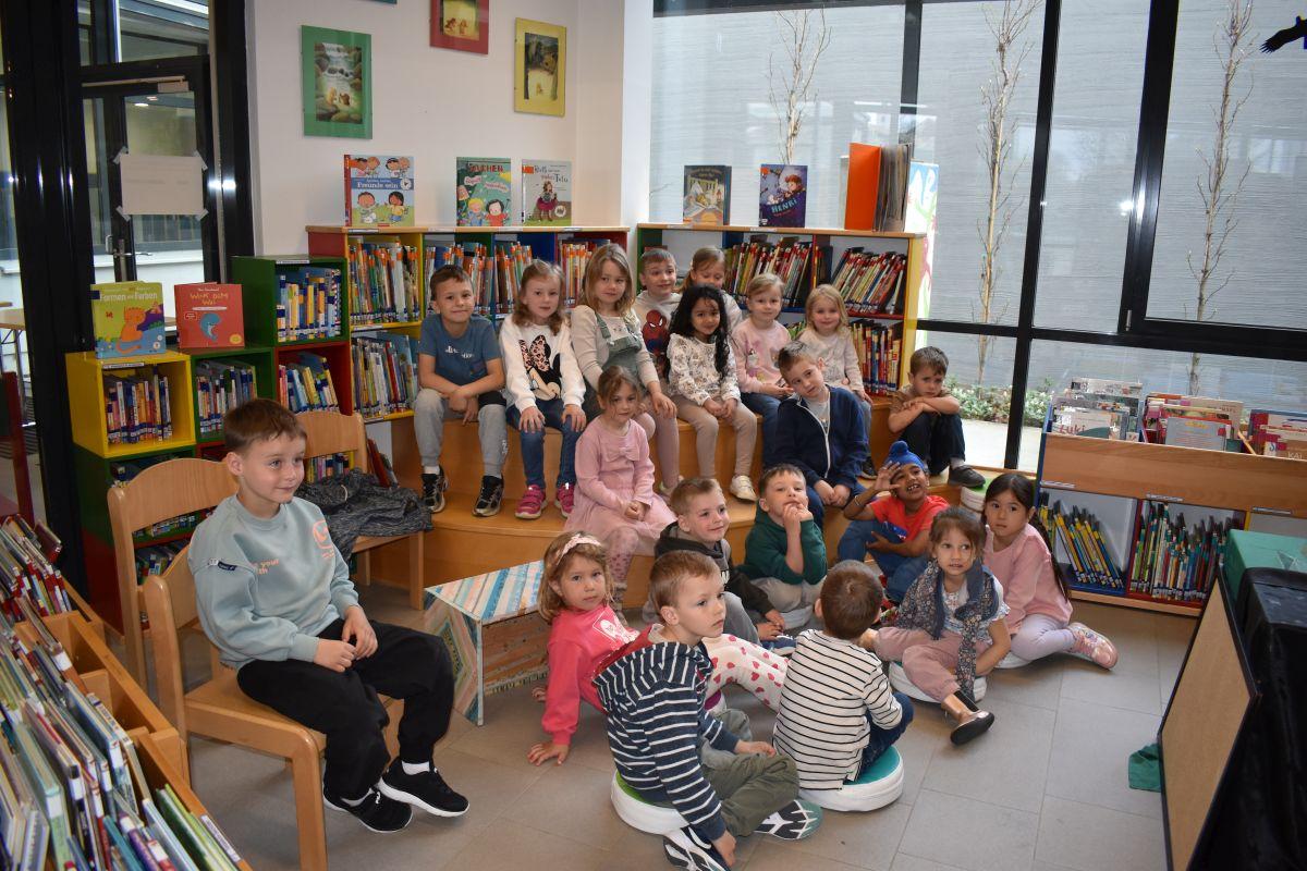 Kindergartenbesuch in der Bibliothek Premstätten