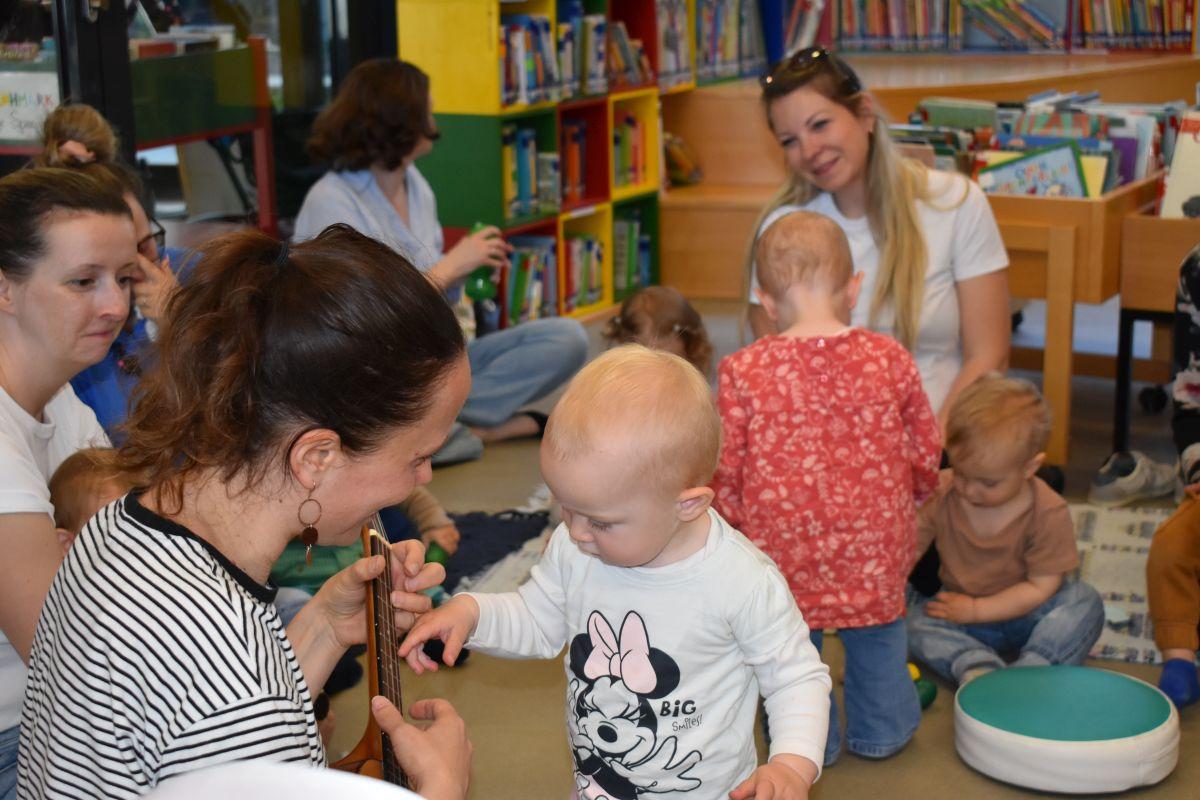 Zwergerltreffen in der Bibliothek Premstäten